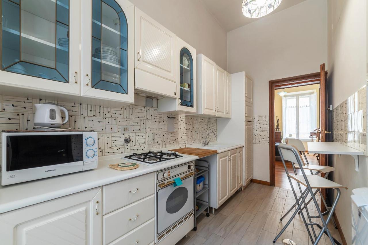 Termini Central And Elegant Apartment Рим Экстерьер фото