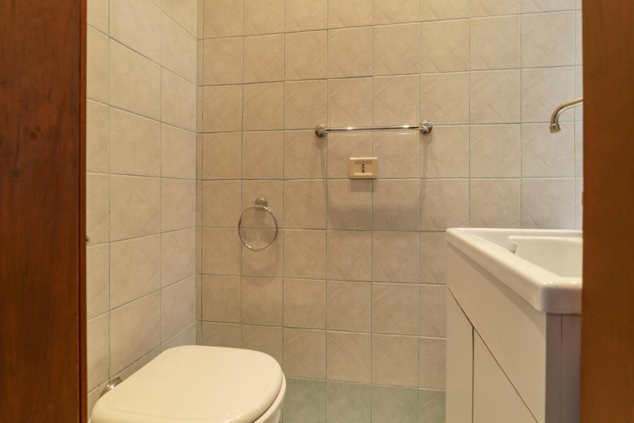 Termini Central And Elegant Apartment Рим Экстерьер фото